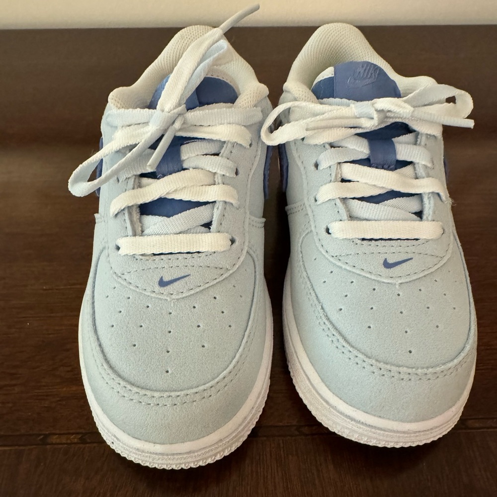 Nike Air Force 1 LV8 "Blue Tint/Polar White/Disco Purple" Toddler Shoe Sz 10